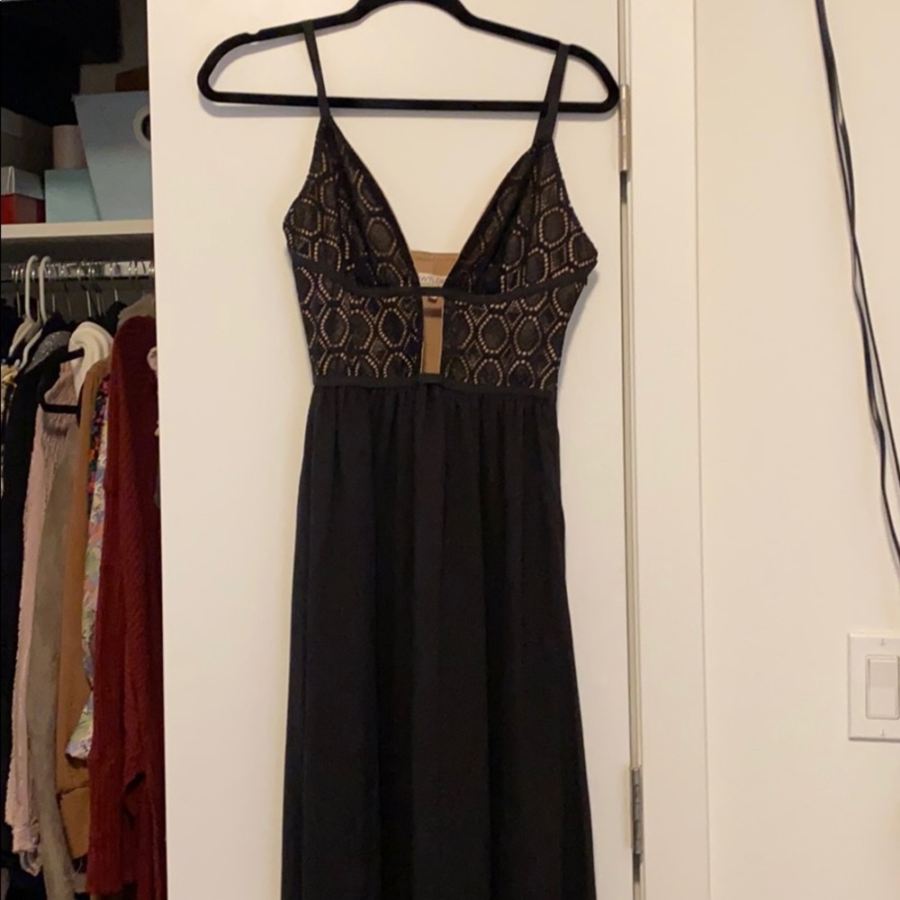 Wyldr size small black maxi formal dress w/ cutout